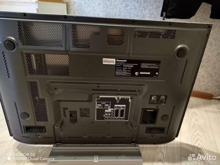Телевизор бу panasonic