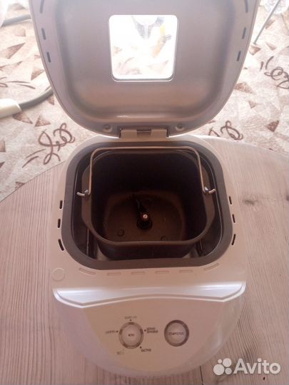 Хлебопечка supra