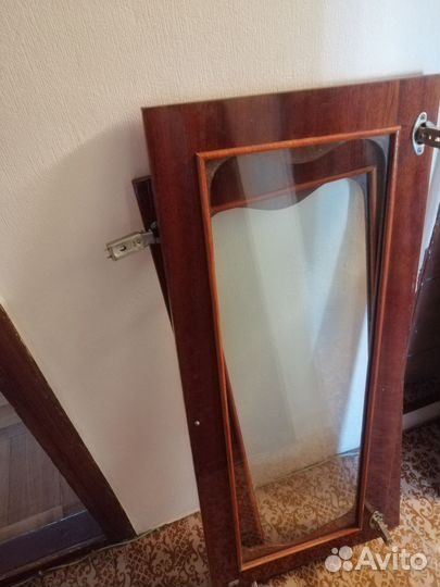 Зеркала, стекло