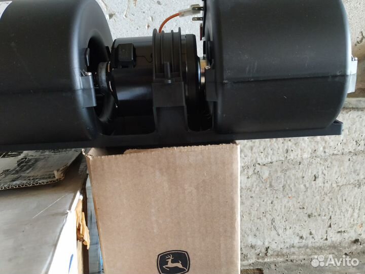 Продам вентилятор печки manitou 564055