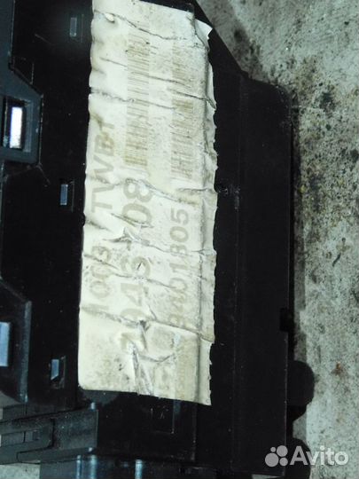 Кнопка стеклоподъемника вольво s80