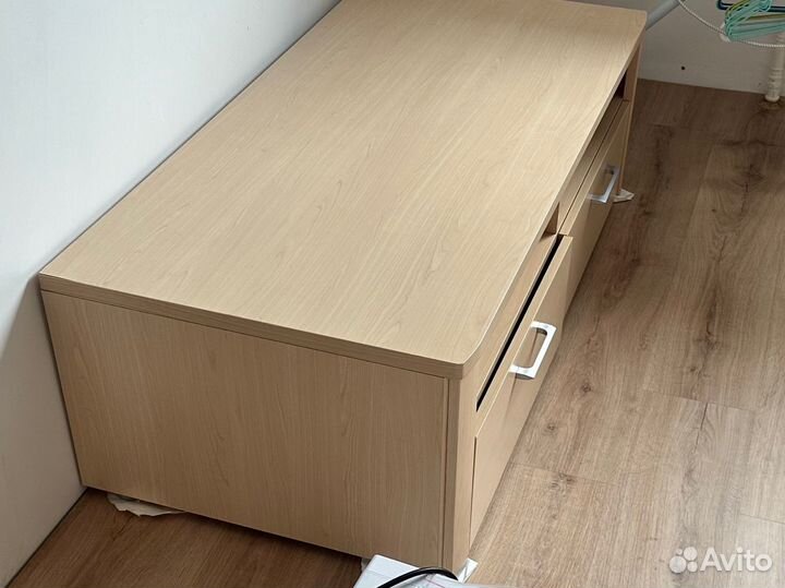 Тумба под телевизор