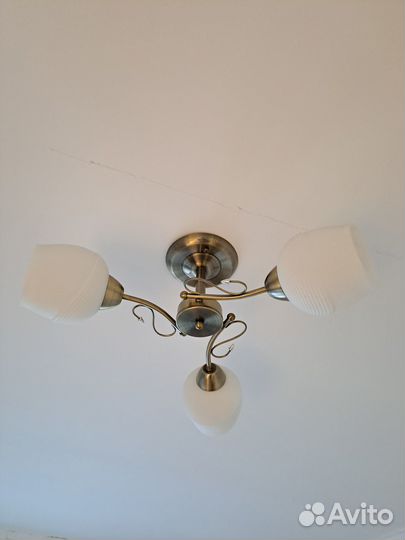 Светильник потолочный 3-х рожковый