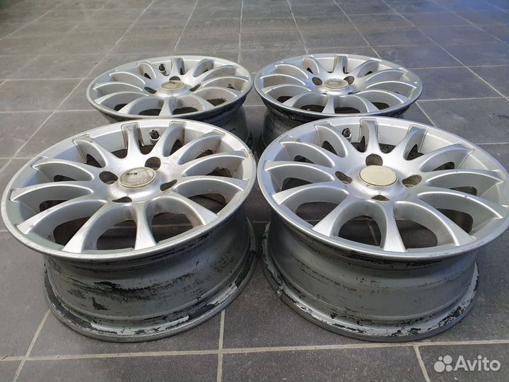 Диски r15 4x114.3