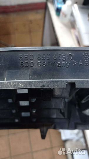 Решетка радиатора фольксваген пассат Б-5