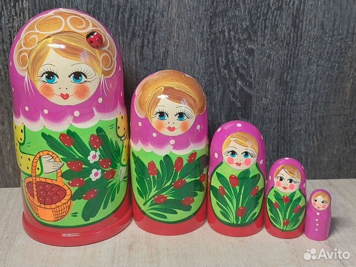 Матрёшки-сувениры 5 в 1. Цена за два набора