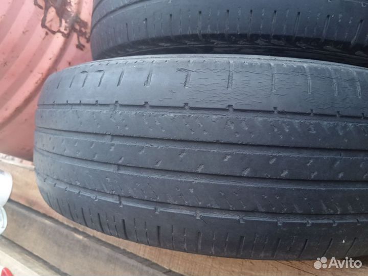 Hankook Dynapro HP2 RA33 215/70 R16