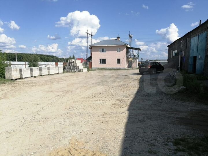 Производственная база, площадь-5994 м²