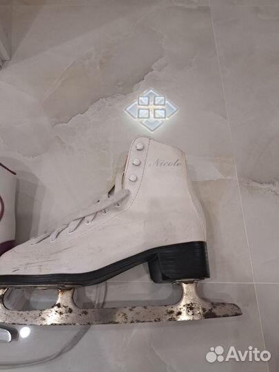 Коньки фигурные