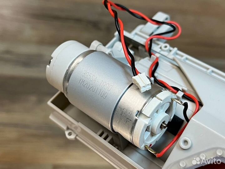 Мотор / Двигатель в корпусе для турбо щетки 360 S9