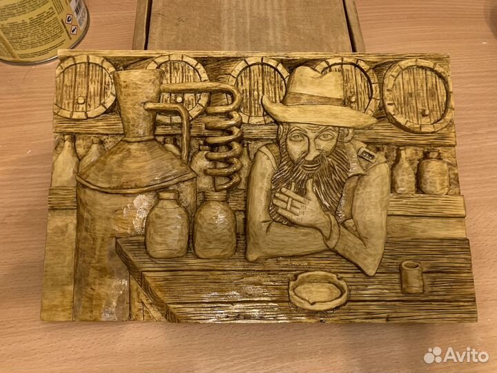 Резное панно ручной работы