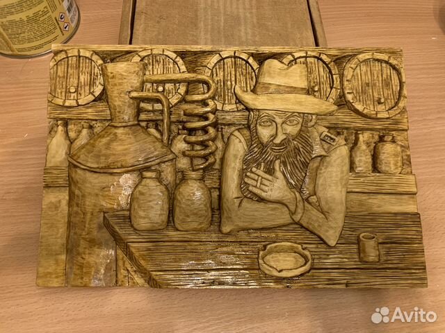 Резное панно ручной работы