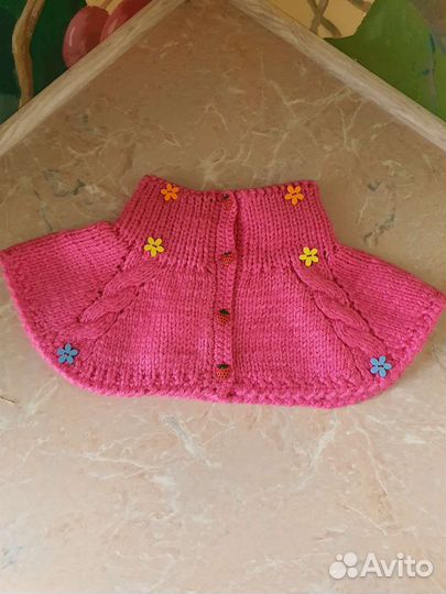 Шапка осень,весна и манишка. пинетки