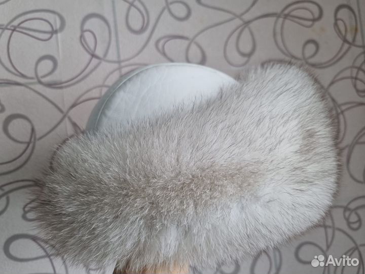 Шапка женская зимняя меховая песец 56