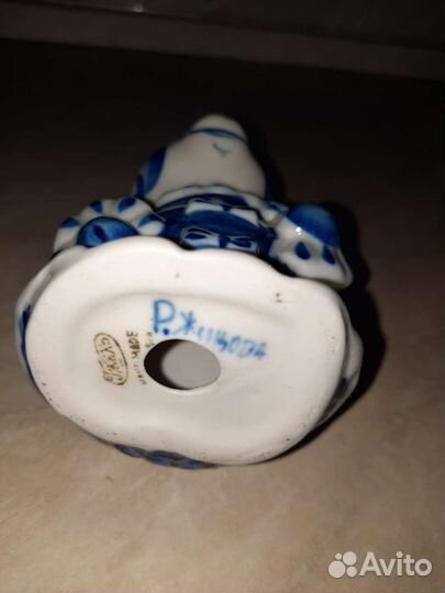 Гжель фигурка Коза авторская Козлик