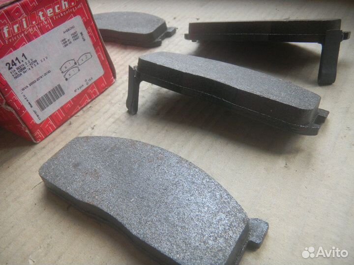 F.241.1 Колодки торм. пер. Kia /Mazda E2000 87-23