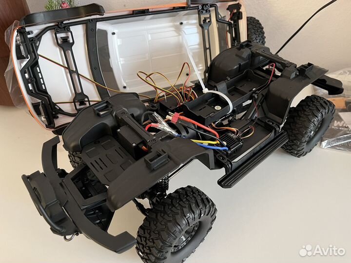 Huangbo R1001 (Traxxas TRX-4 Ford Bronco 2021)