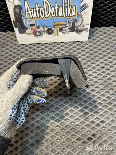 Накладка двери передней правой VW Passat B3 1.8