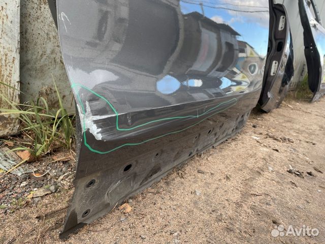 Дверь передняя правая Land rover Discovery 5 2017