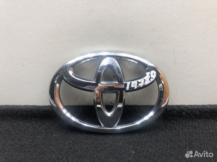 Эмблема Toyota Rav 4 2006-2013