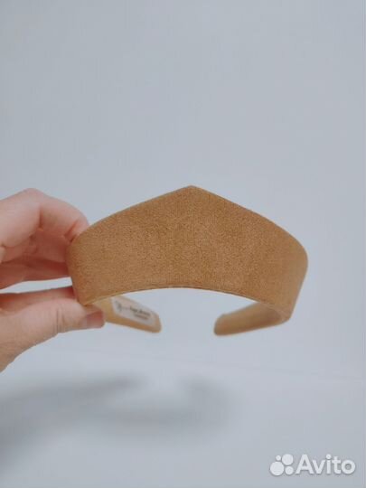 Ободок-кокошник. Кокошник на ободке экозамша беж