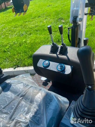 Мини-экскаватор Zhongmei ZM-17, 2025