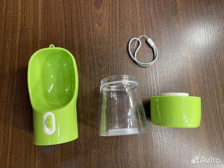 Переносная поилка для кошек и собак