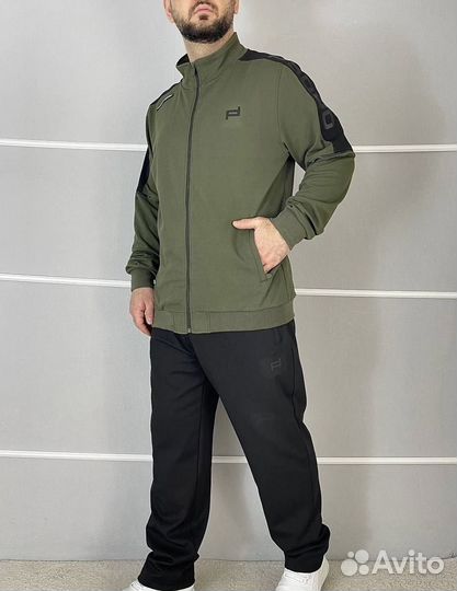 Мужской спортивный костюм больших размеров