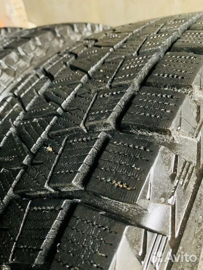 Bridgestone Blizzak DM-V1 225/65 R17