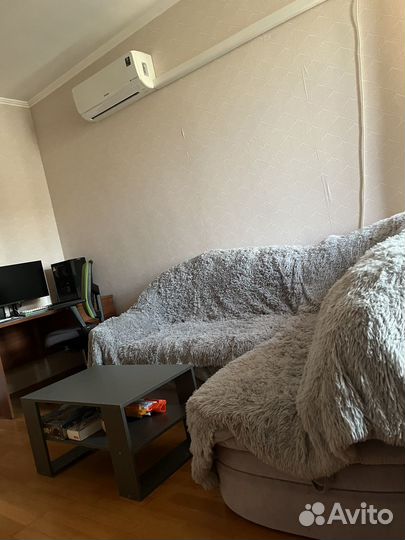 Угловой диван