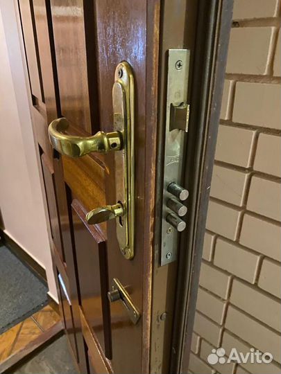 Вскрытие замков Дверей Автомобилей Сейфов