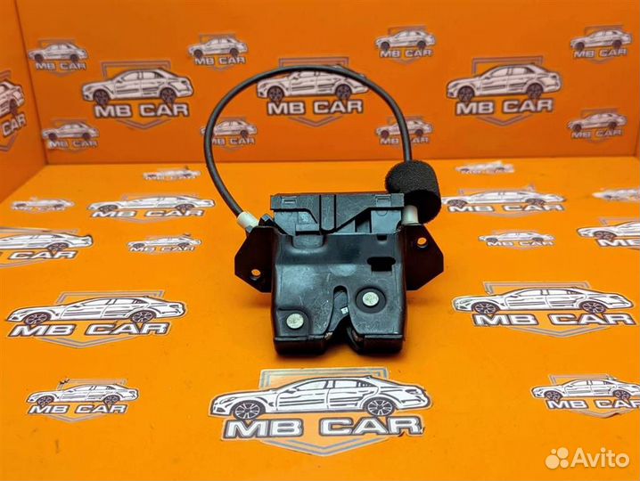 Замок багажника w203 C-class 612.962