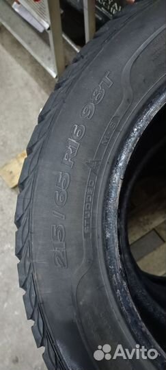 Шины 215 65 р16 бу