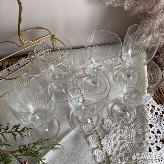 Хрустальные бокалы