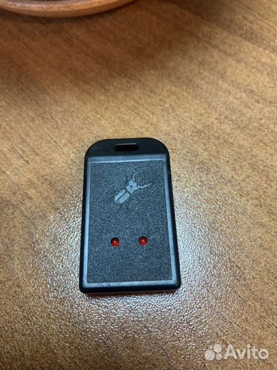 Брелок-метка black bug