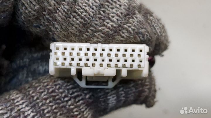 Зеркало боковое правое Infiniti QX56