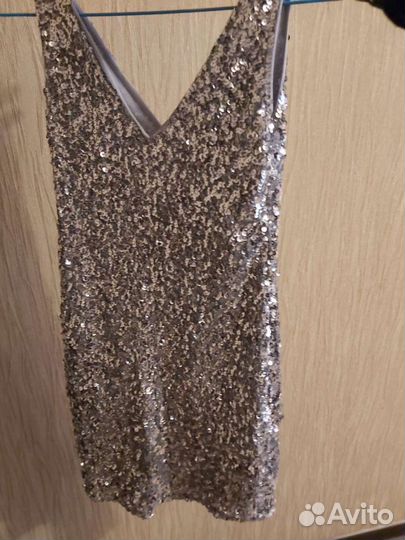 Вечернее платье