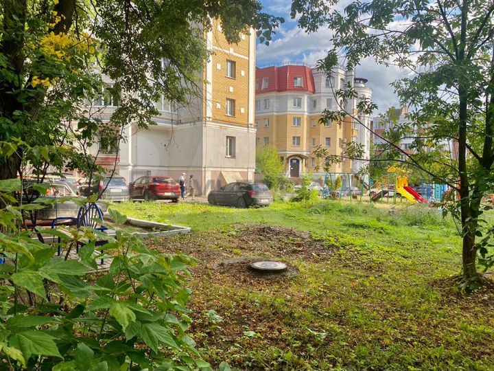 2-к. квартира, 47 м², 3/5 эт.