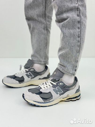 Кроссовки мужские New Balance 2002R