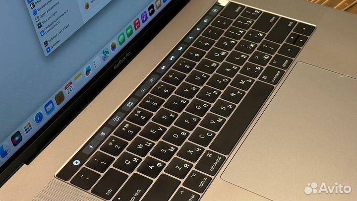 MacBook Pro 15 2017 16/512 гб