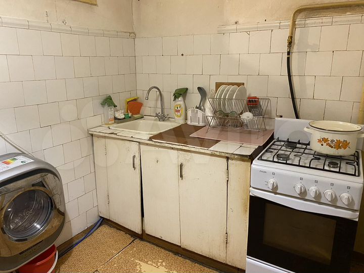 2-к. квартира, 42 м², 3/9 эт.