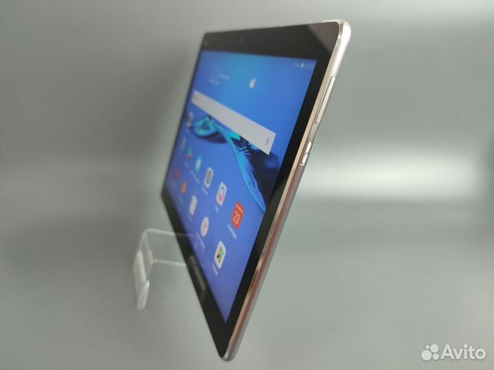 Huawei MediaPad M3 lite 3/16 гб