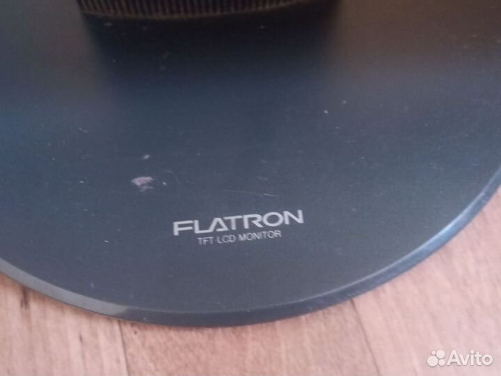 Монитор LG flatron L1730S