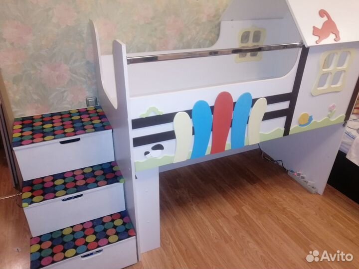 Детская кровать чердак