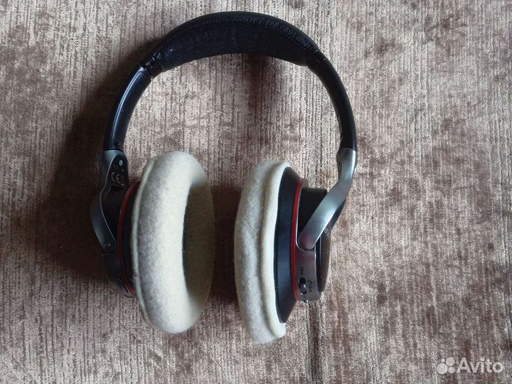 Беспроводные наушники sony MDR-10RBT