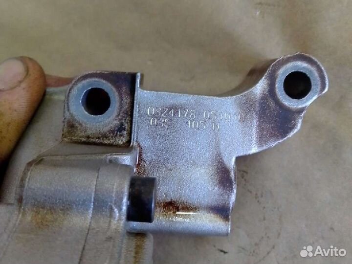 Насос масленный BLF 1.6 Volkswagen Skoda