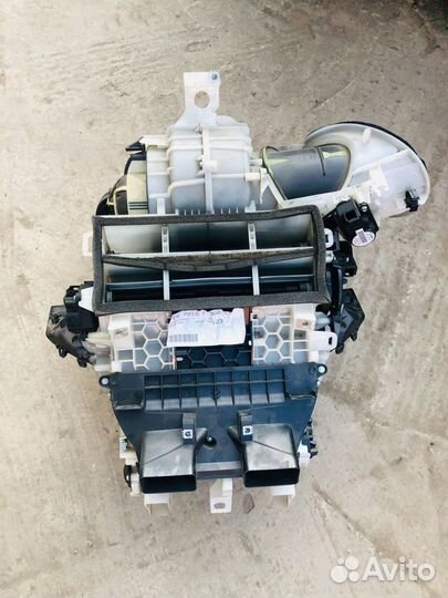 Печка в сборе Peugeot 308