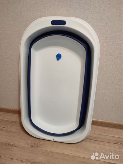 Ванночка для купания новорожденного складная