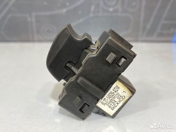 Кнопка стеклоподъемника Ford Explorer U251 4.6L 3V