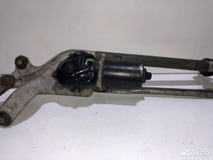 Моторчик стеклоочистителя Nissan Primera P12